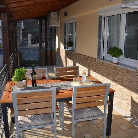 2 Διαμέρισμα